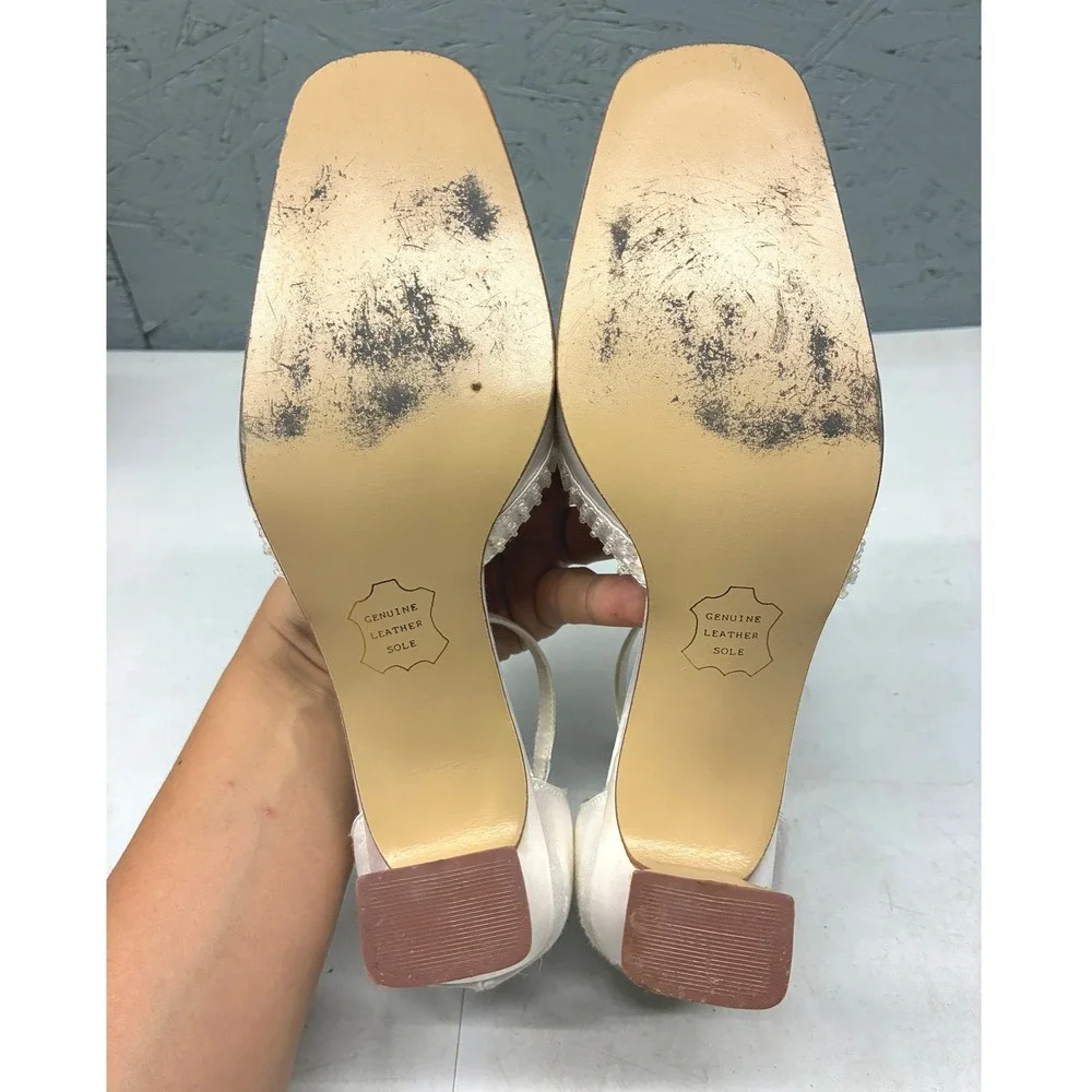 Special Occasions Beaded Satin Pumps Heels Womens 9 Silver Bridal Wedding VTG